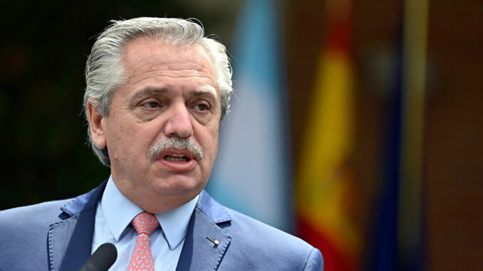 Alberto Frnández