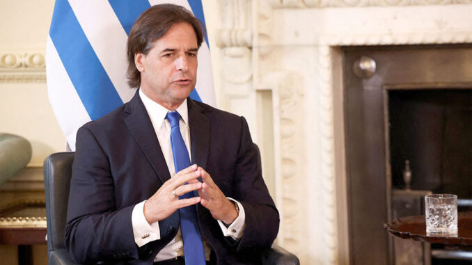 BRITAIN-URUGUAY-DIPLOMACY