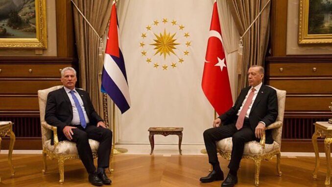Gira Turquía