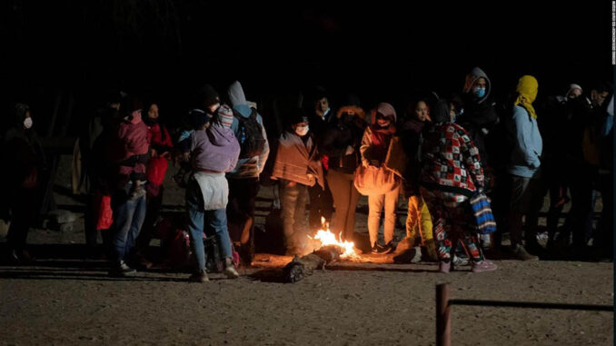 Migrantes bajo el frío
