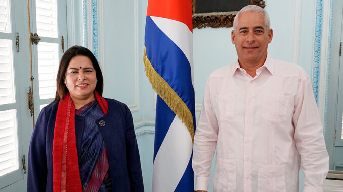 Cuba-India (2)