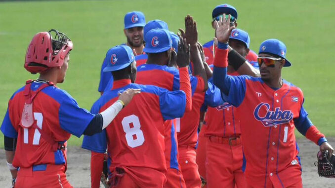 Beisbol-Cuba-vs-Dragones-de-Chunichi2