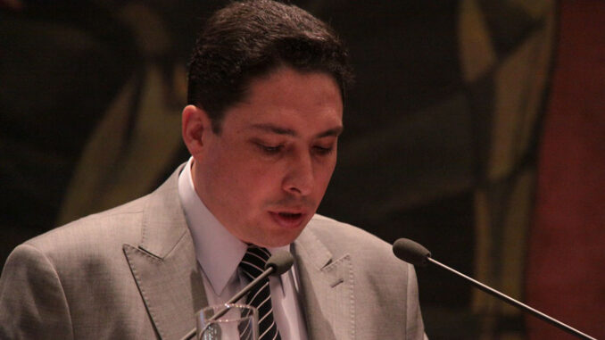 Héctor Arce