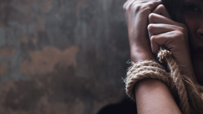 Asian woman trafficking, kidnap or abduct. Detainees was tied ro