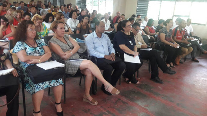 Curso escolar