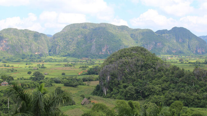 El Valle de Viñales, Pinar del Rio. Parque Nacional, Monumento