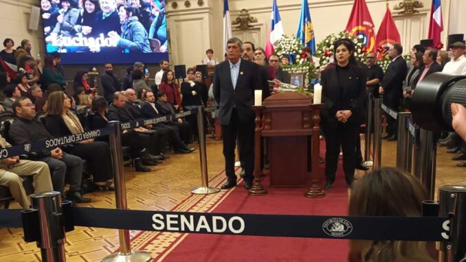 honras-funebres-Teillier