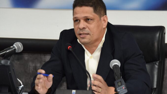 Ernesto Cedeño