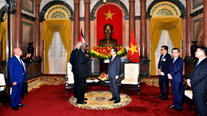 Lazo-Vietnam