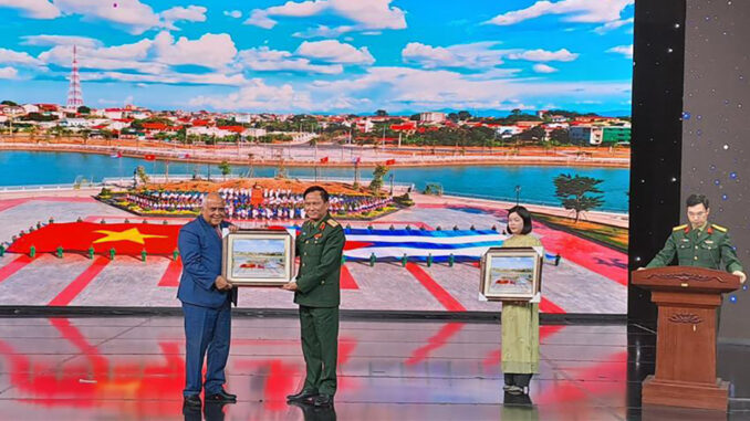 Vietnam-Cuba -