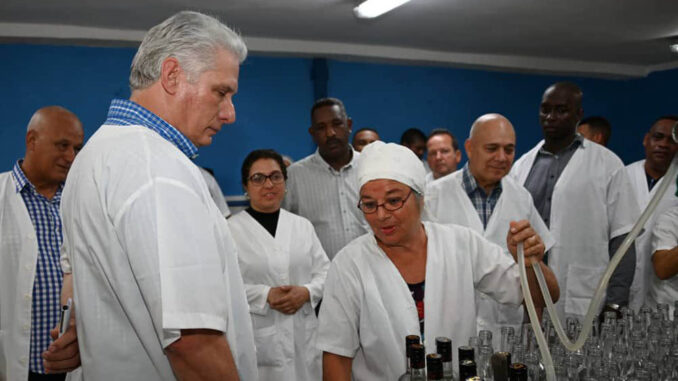 Diaz-Canel-Amancio