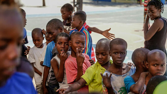 niños haitianos
