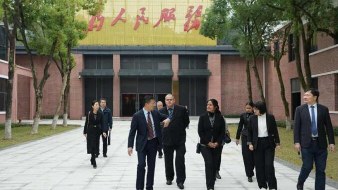 China-Cuba-Intercambio-1
