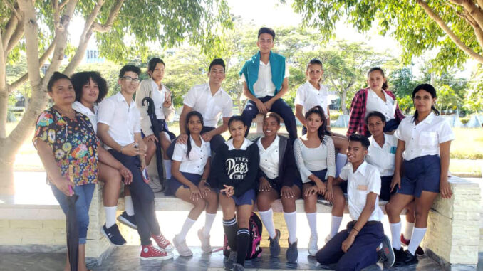 Estuduantes Escuela Pedagógica