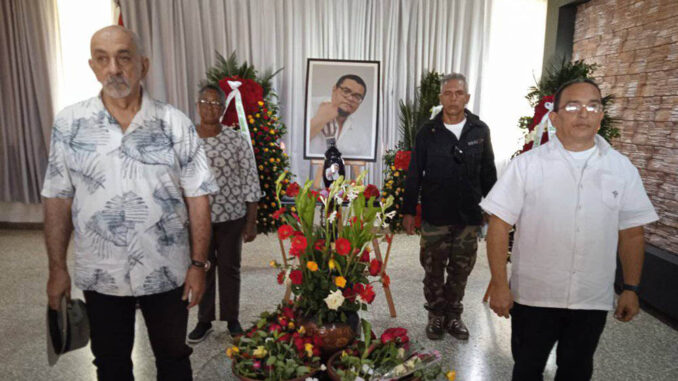 Homenaje- Eduardo Sosa
