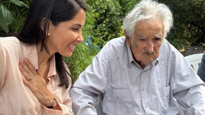 Mujica