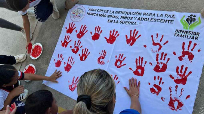 dia-manos-rojas-Colombia