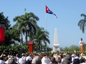 Homenaje a Martí