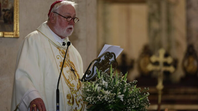 Monseñor Paul Richard Gallagher