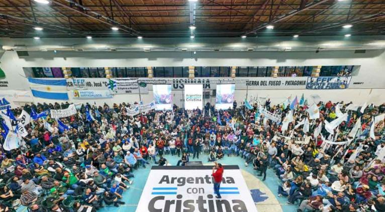 campaña “Argentina con Cristina”