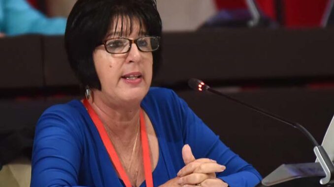 ministra de TSS Marta Elena