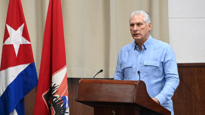 Miguel Díaz-Canel Miguel Díaz-Canel, X Pleno del CC