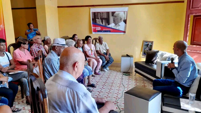 Homenaje a Fidel Castro- Granma