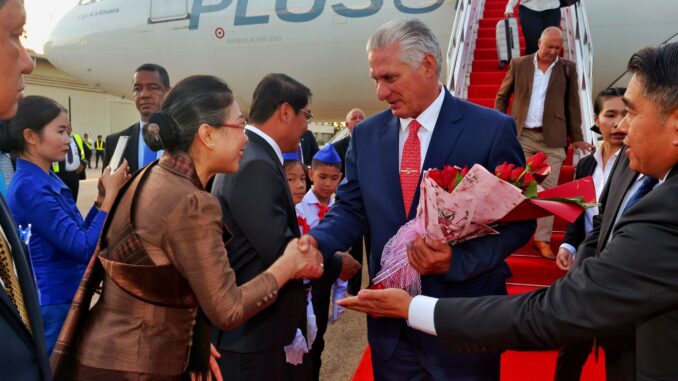 Cuba-Laos