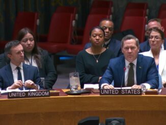 El embajador de los EE.UU. ante las Naciones Unidas, Michael Waltz, durante un debate en el Consejo de Seguridad acerca de Venezuela. 23 de diciembre de 2025 UN